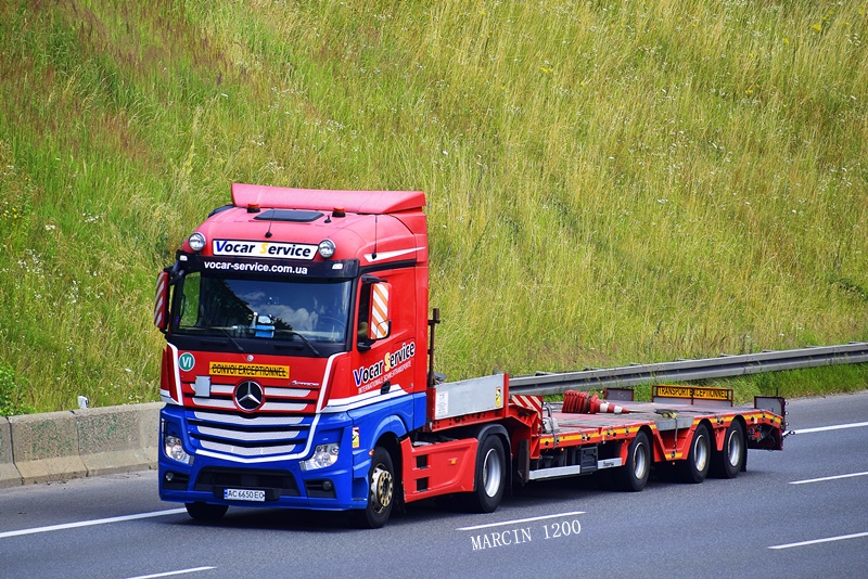_DSC4976-crop-Vocar-Service-Mercedes-Benz Actros MP4.JPG