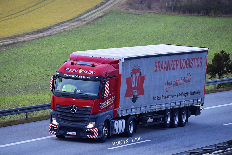 _DSC9450-crop-Vocar-Service-Mercedes-Benz Actros MP4.JPG