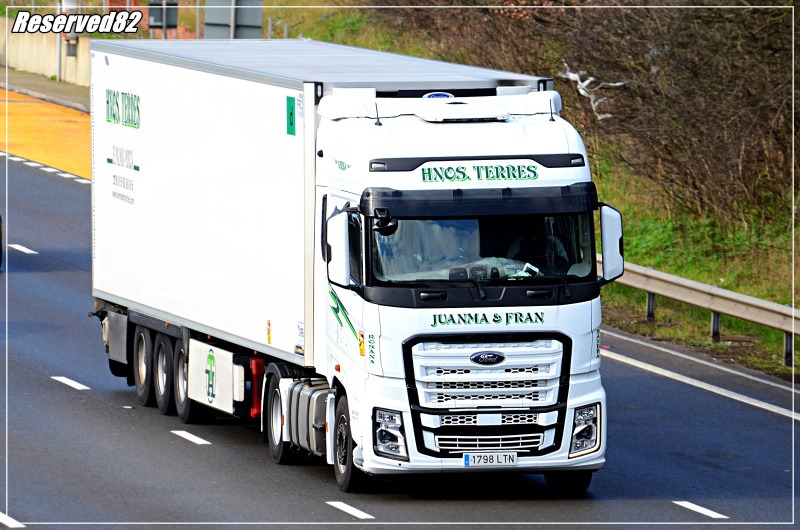 DSC_8879.JPG Terres.JPG