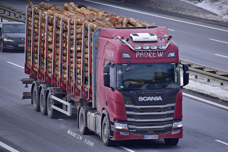 _DSC9143-crop-Padrew-SCANIA R NG.JPG