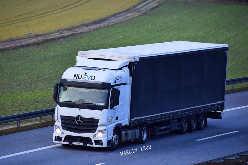 _DSC9424-crop-Nuevo-Mercedes-Benz ActrosF MP4.JPG