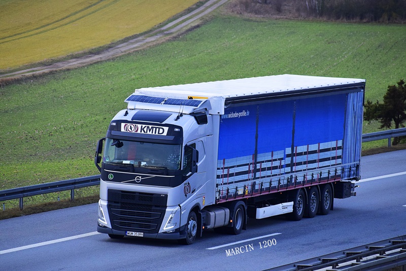 _DSC9451-crop-KMTD-VOLVO FH V.JPG