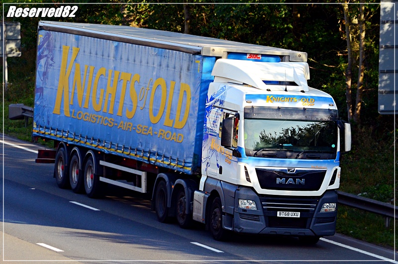 DSC_7718.JPG Knights Of Old.JPG