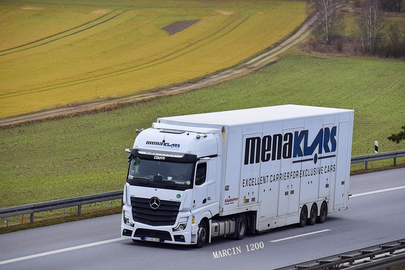 _DSC9694-crop-MenaKlars-Mercedes-Benz ActrosL MP5.JPG