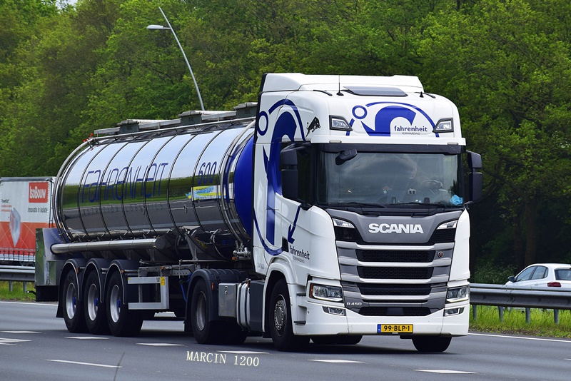 _DSC3128-crop-Fahrenheit Forwarding-SCANIA R450 NG.JPG
