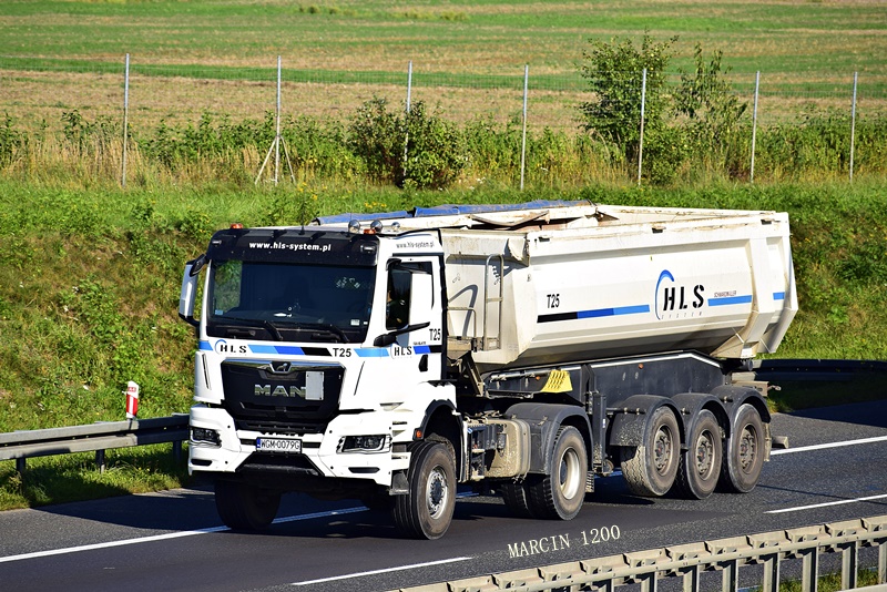 _DSC7063-crop-HLS system-MAN TGS II 18.470.JPG