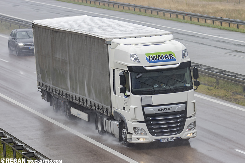 DAF XF - Iwmar.jpg