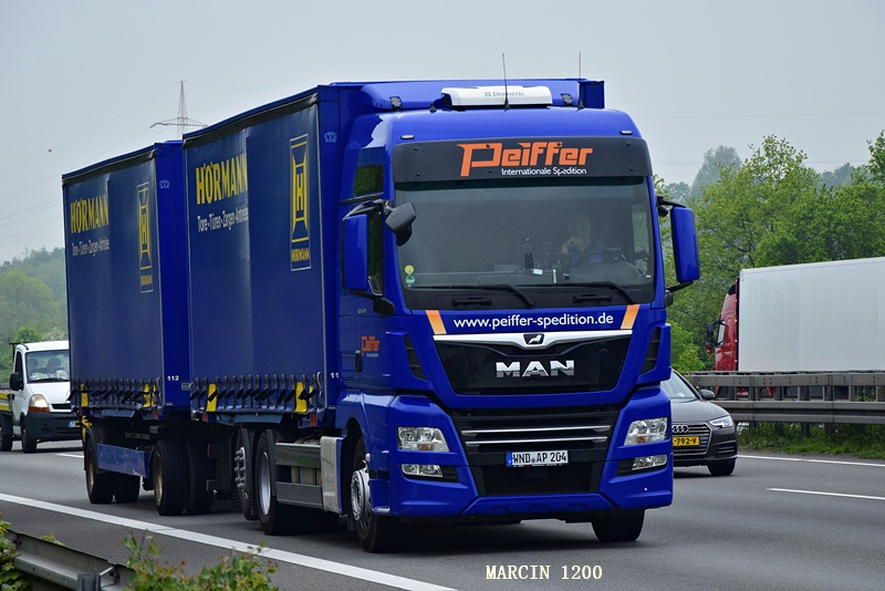 _DSC6216-crop-Spedition Peiffer-MAN TGX eur6.JPG