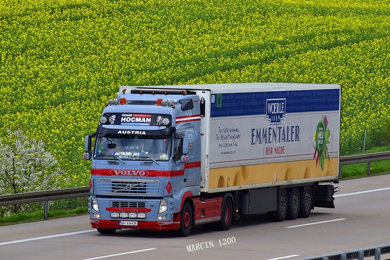 _DSC1910-crop-Noane Hocman-VOLVO FH III.JPG