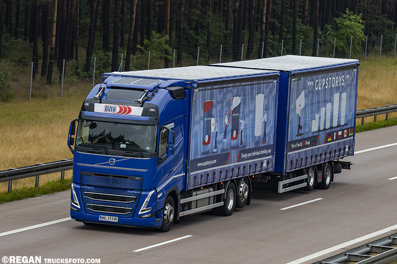Volvo FH5 - Gizeh.jpg