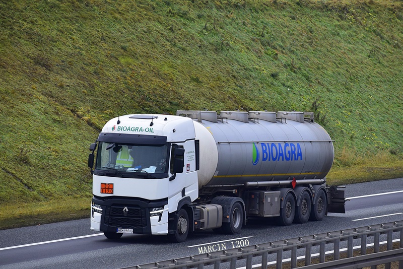 _DSC8596-crop-Bioagra-Renault Range T Evo.JPG