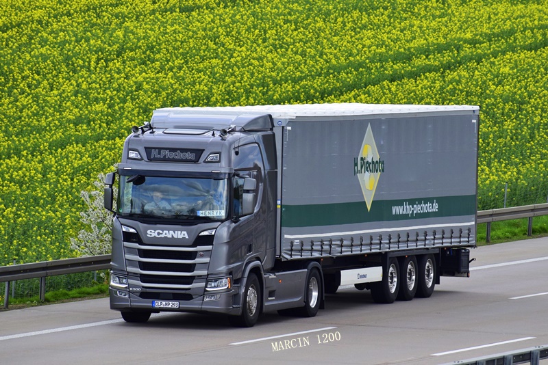 _DSC2042-crop-H. Piechota-SCANIA R500 NG.JPG