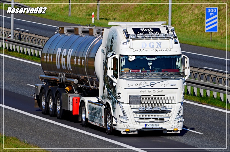 DSC_6409.JPG DGN.JPG