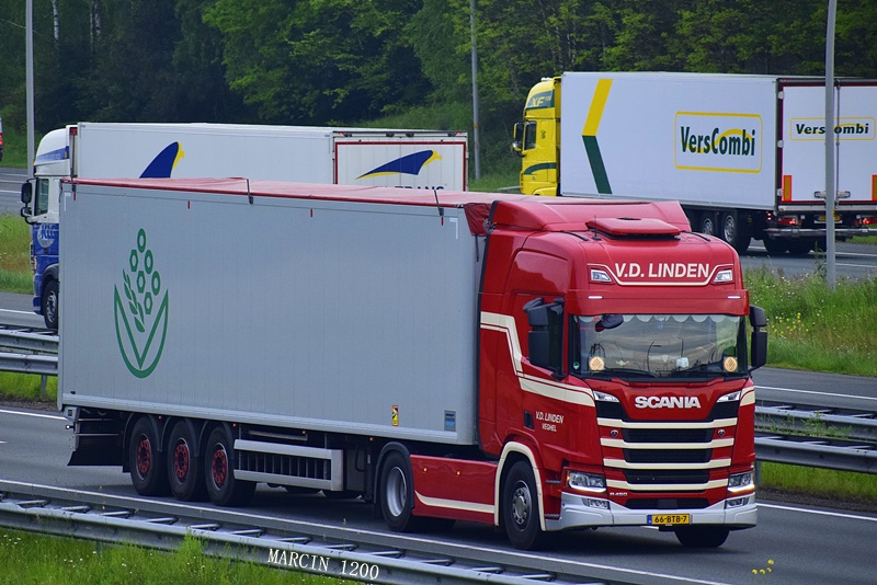 _DSC3585-crop-Van der Linden-SCANIA R450 NG.JPG