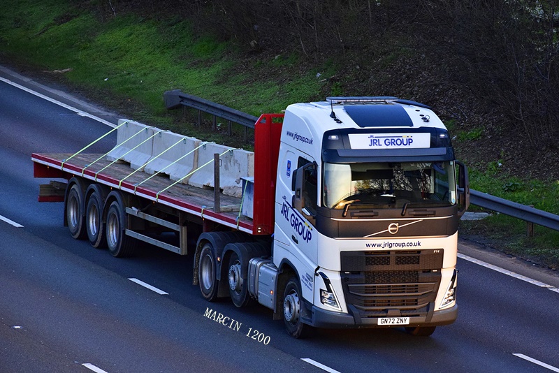 _DSC0035-crop-JRL Group-VOLVO FH V.JPG