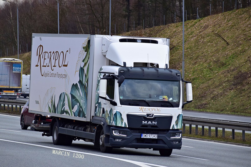 _DSC9948-crop-Rekpol-MAN TGL II.JPG