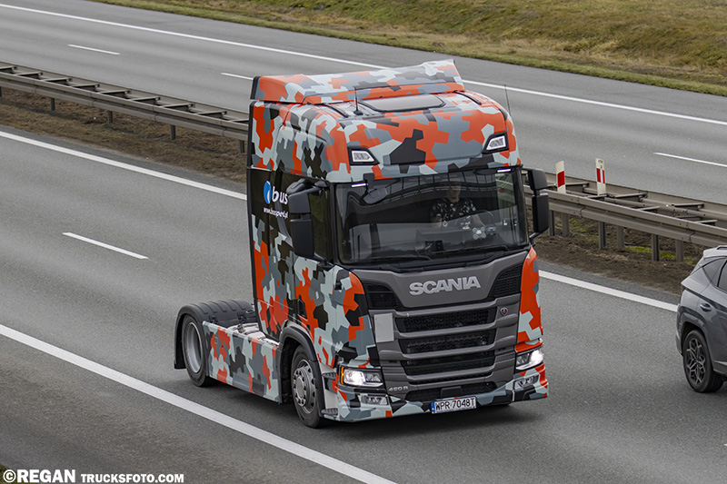 Scania 460R - Bussped.jpg