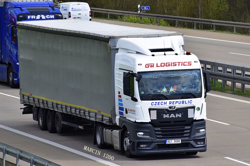 _DSC2059-crop-GW Logistics-MAN TGX II.JPG