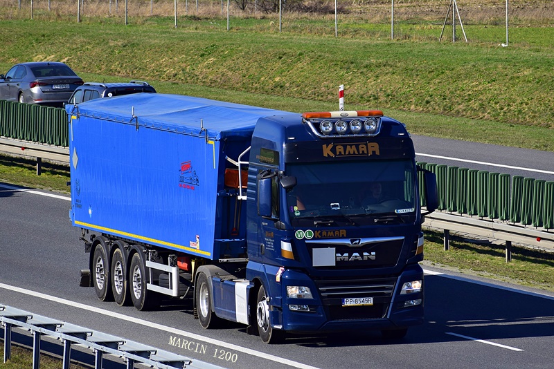 _DSC0278-crop-Kamar-KEMPF-MAN TGX Euro6 II.JPG