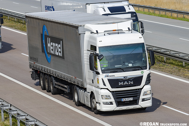 MAN TGX  Henzel.jpg