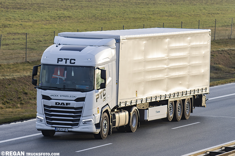 DAF XF - PTC Jacek Strzelecki.jpg