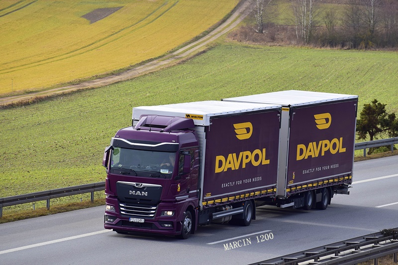 _DSC9681-crop-DAVPOL-MAN TGX II-WIELTON.JPG