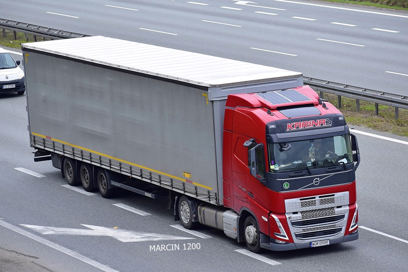 _DSC0871-crop-KARINA-Volvo FH V-Kögel.JPG