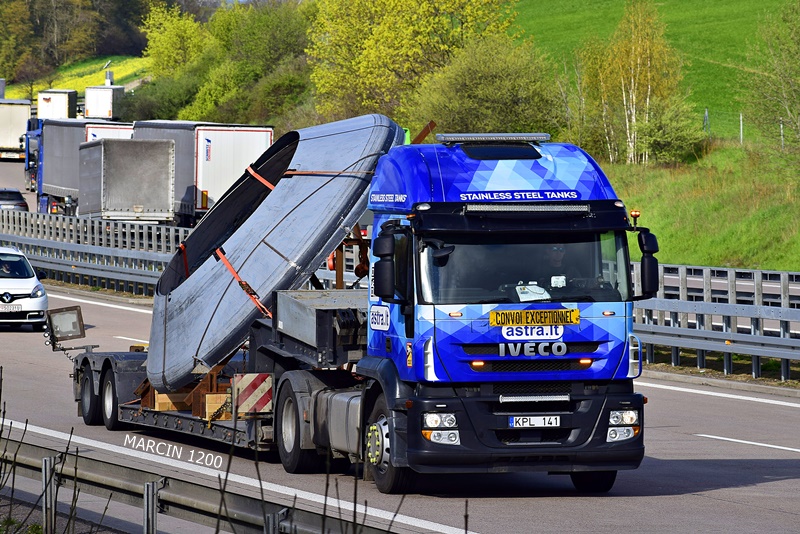_DSC2857-crop-ASTRA-Iveco Stralis.JPG