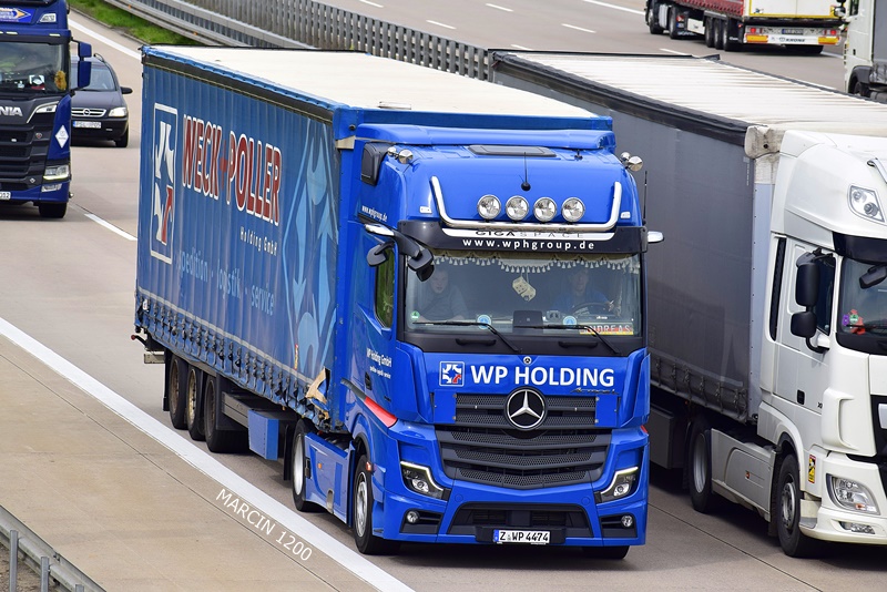_DSC1452-crop-Weck+Poller-Mercedes-Benz ActrosL MP5.JPG