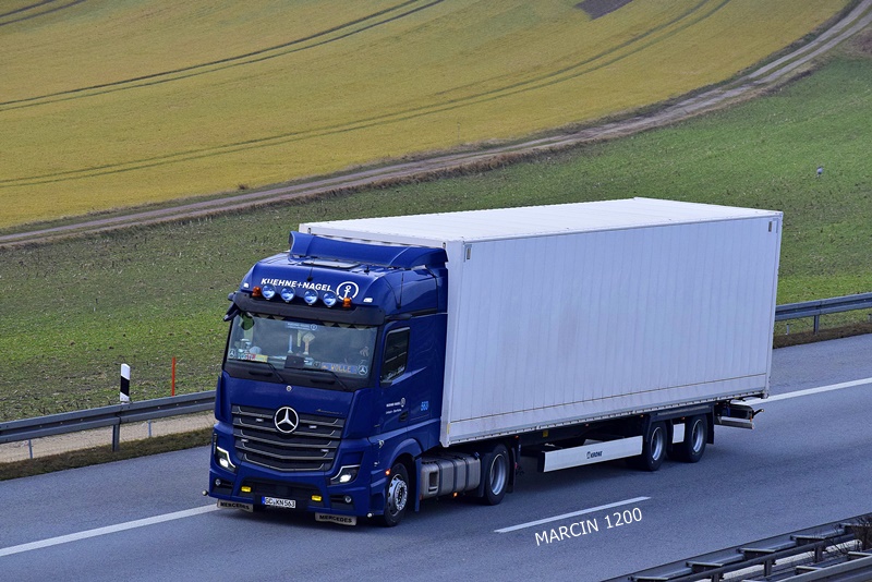 _DSC9463-crop-Kuehne + Nagel-Mercedes-Benz ActrosL MP5.JPG