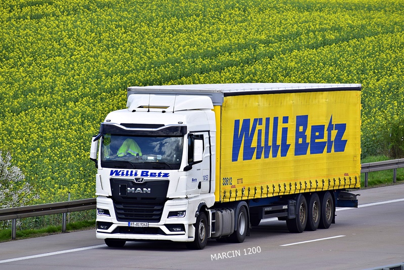 _DSC2195-crop-Willi Betz-MAN TGX II-Kögel.JPG