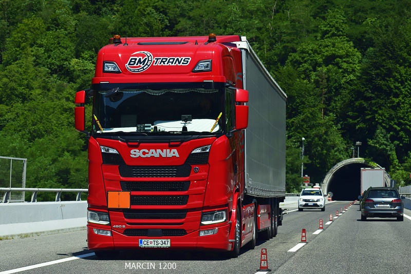 _DSC6452-crop-BM TRANS-SCANIA S450.JPG