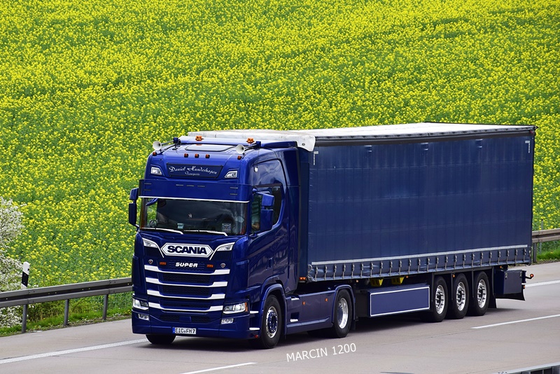 _DSC1767-crop-Daniel Hundeshagen-SCANIA S.JPG