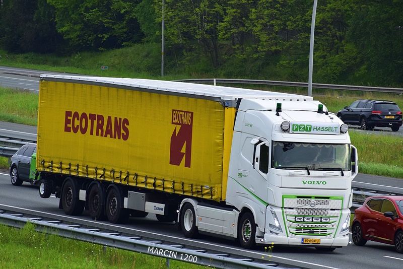 _DSC3881-crop-PZT Hasselt-VOLVO FH V.JPG