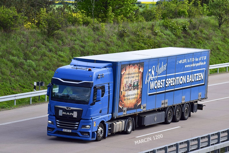 _DSC2581 WOBST-crop-MAN TGX II.JPG