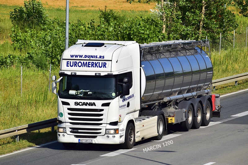 _DSC5554-crop-Dunis-SCANIA R450.JPG