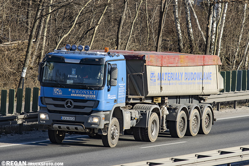 Mercedes-Benz Actros MP3 2044 4x4 - Wroński PB.jpg