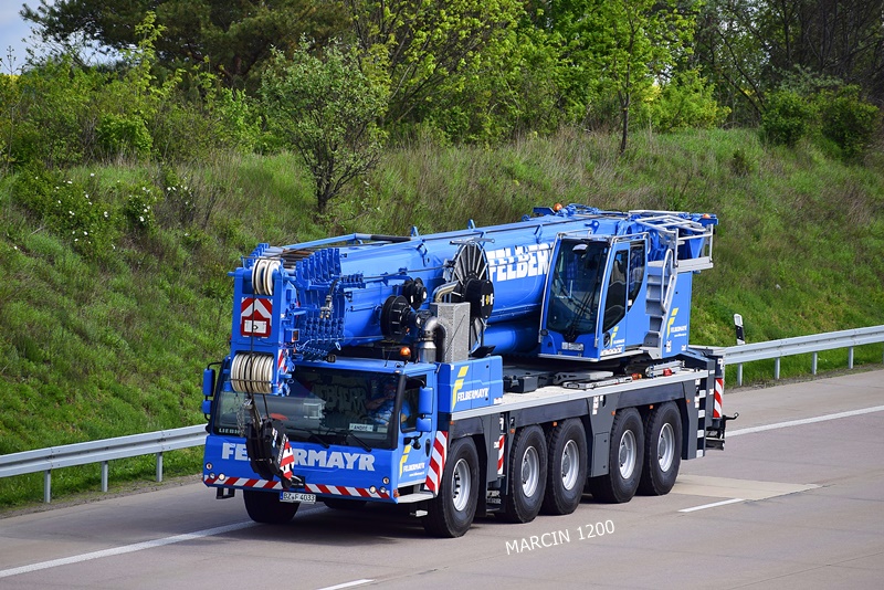 _DSC1536 FELBERMAYR-crop-Liebherr.JPG