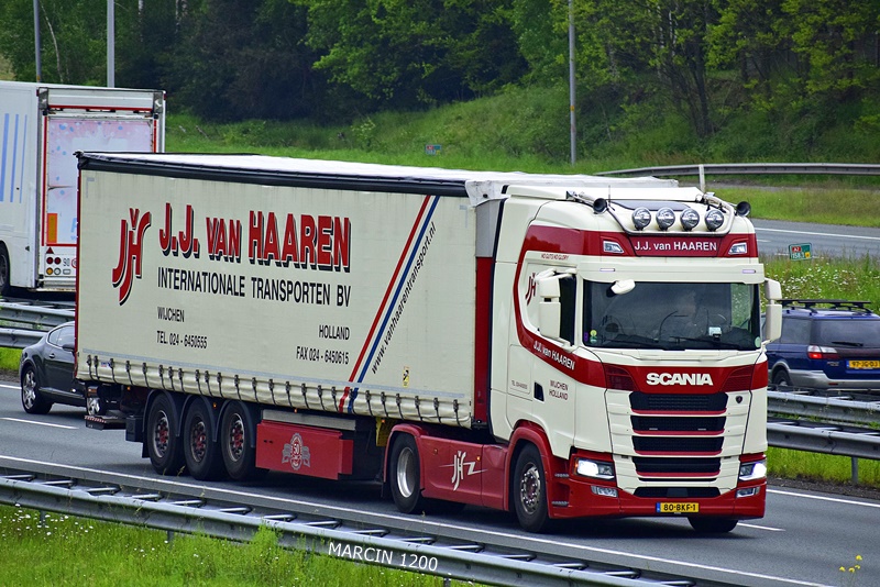 _DSC4099-crop-J.J. van Haaren-SCANIA S NG.JPG