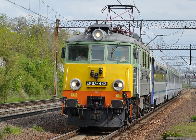 EP07-442 PKP Poznań Starołęka.JPG