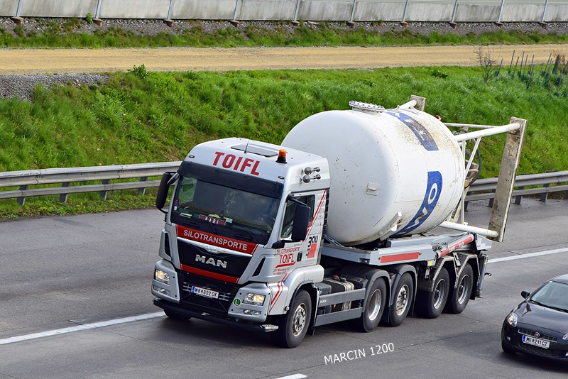 _DSC2752-crop-TOIFL-MAN TGS EUR6 II.JPG