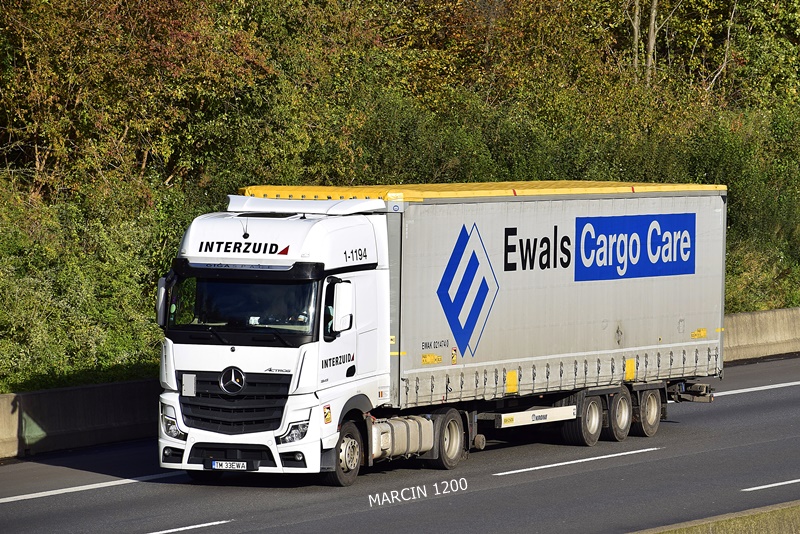 _DSC8063-crop-Interzuid-Mercedes-Benz Actros MP5.JPG