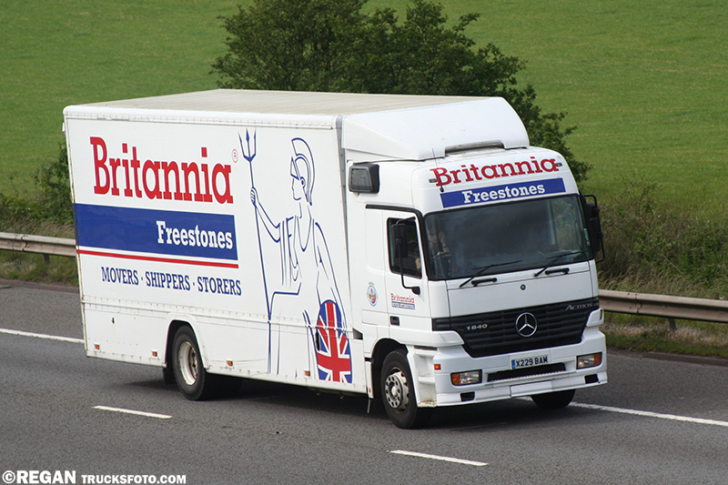 Mercedes-Benz Actros MP1 - Britannia.jpg