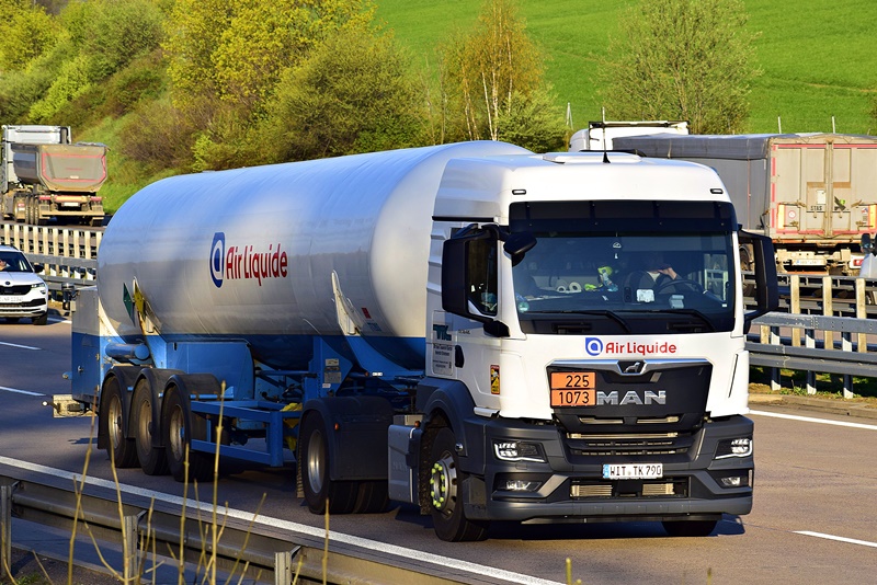 _DSC2624 WTK-crop-MAN TGX 18.480.JPG