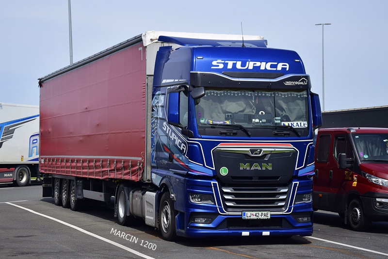 _DSC2924 STUPICA-crop-MAN TGX II.JPG