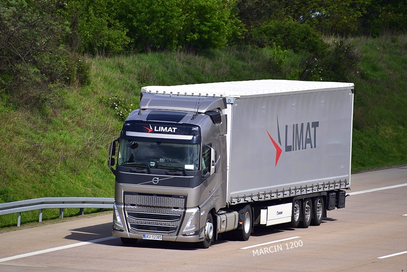 _DSC1954 LIMAT-crop-VOLVO FH V.JPG