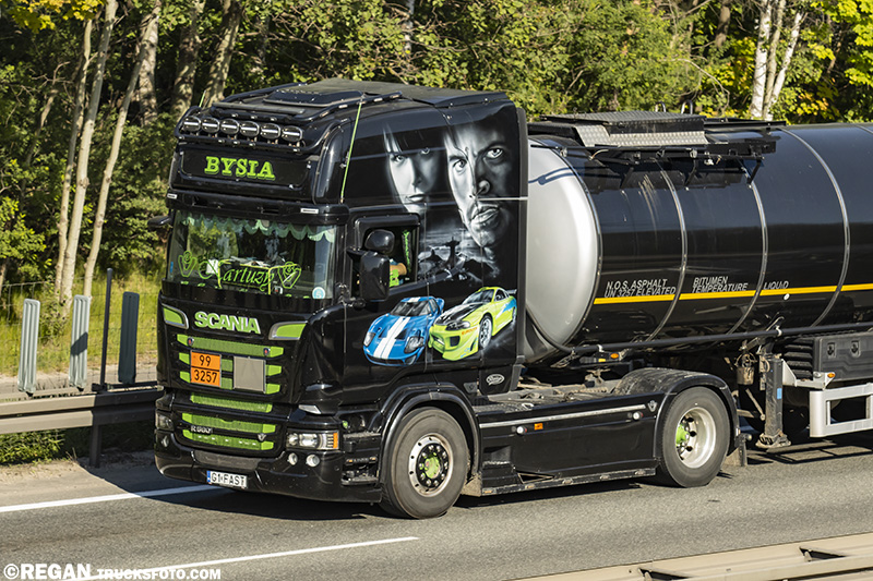 Scania R560 V8 Bysia  Tribute to Paul Walker.jpg