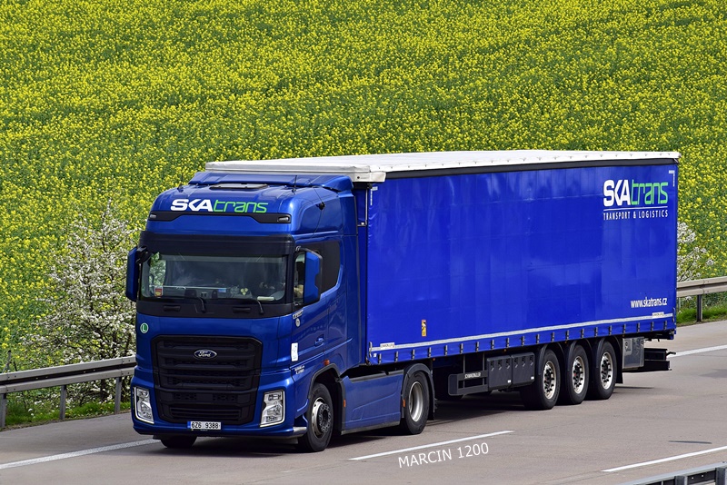 _DSC1724 SKATRANS-crop-Ford F-Max.JPG