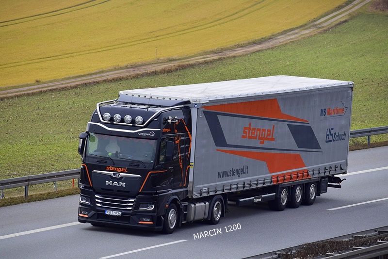 _DSC9690-crop-Man TGX II Stengel.JPG