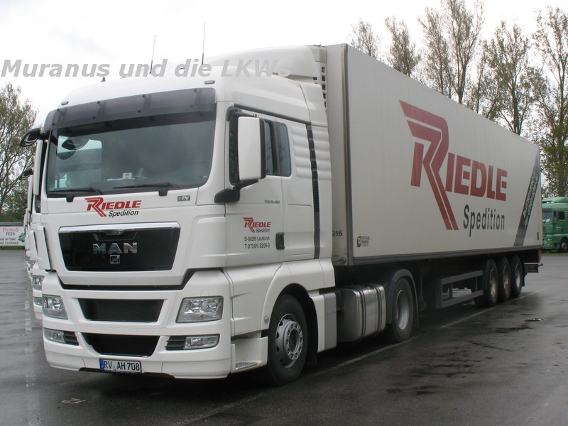 Besuch auf dem Firmengelände 2010